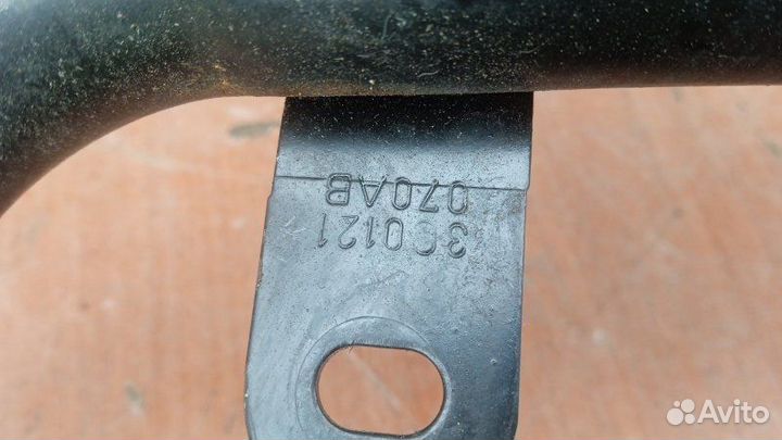 Трубка системы охлаждения Skoda Superb 3.6