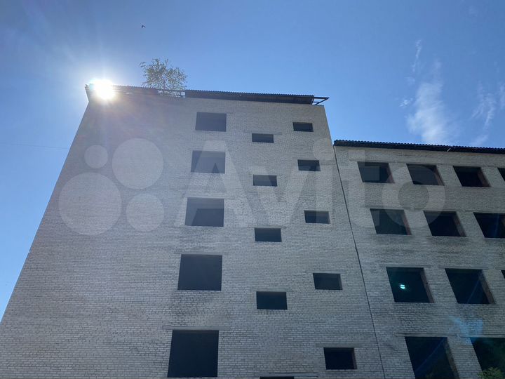 Здание, 5000 м²