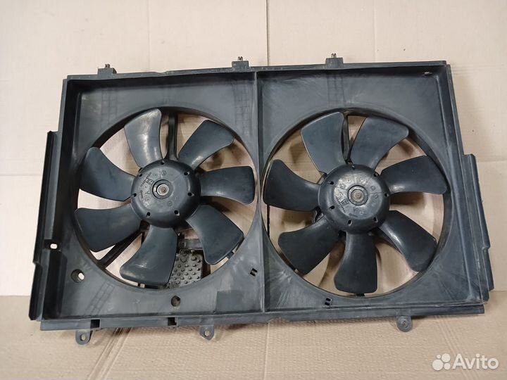 Вентилятор охлаждения Mitsubishi Outlander 1