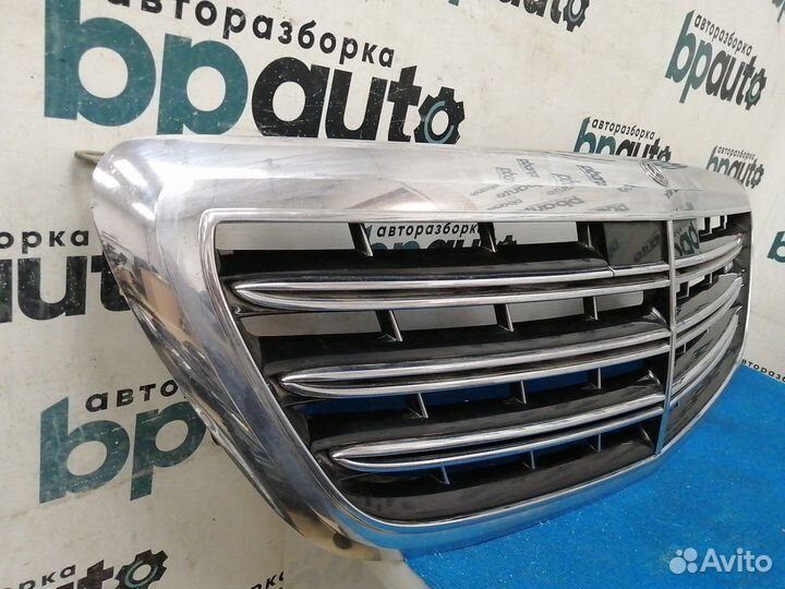 Решетка радиатора Maybach A2228807901