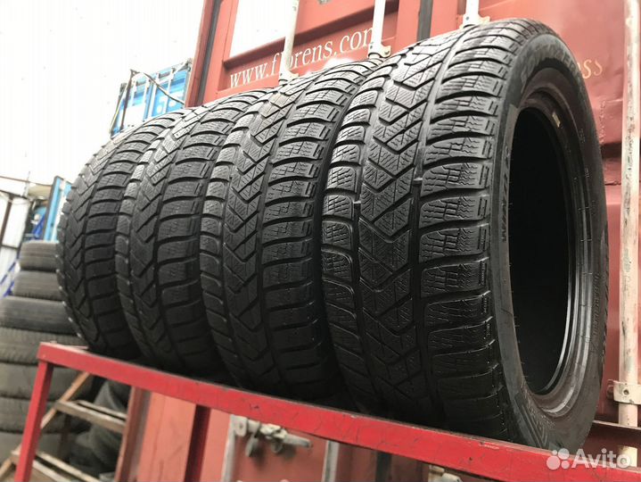 Pirelli Winter Sottozero 3 235/55 R17 94E