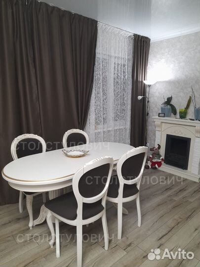 Столы и стулья