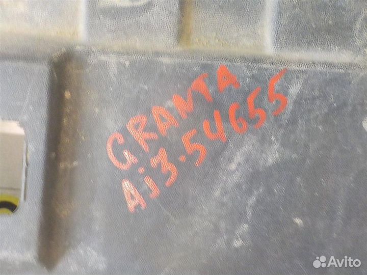 Решетка радиатора VAZ LADA Granta 2011