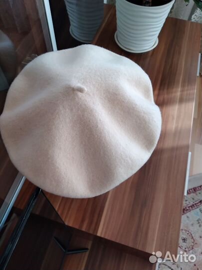 Берет фетровый женский