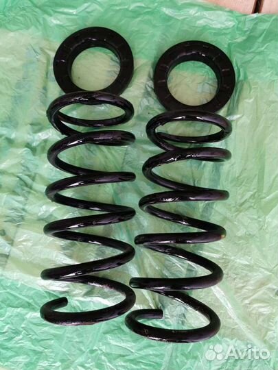 Пружины задние Тойота