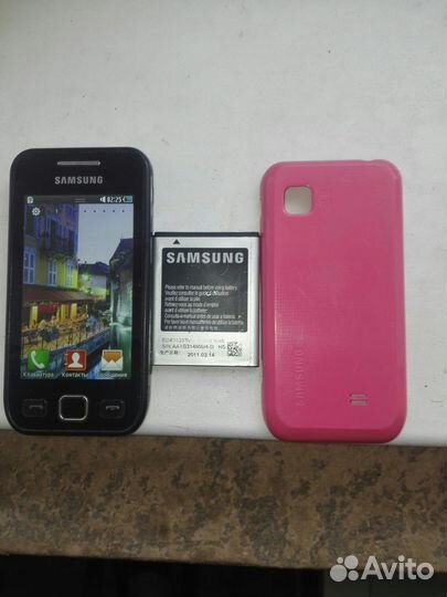 Телефон Samsung wave 525