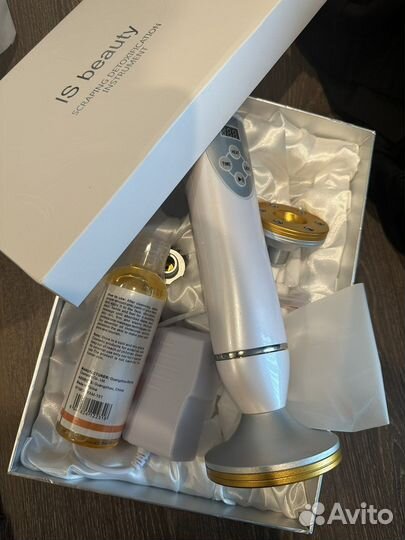 Антицеллюлитный вакуумный массажер