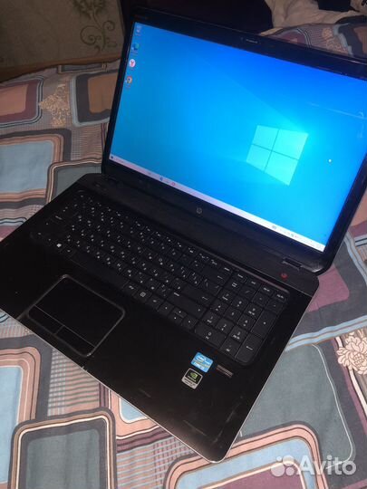 HP 17.3 intel i3, 2 видеокарты