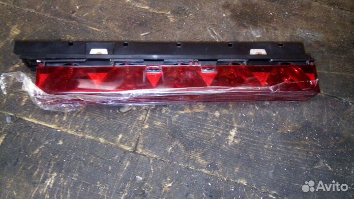 Фонарь стопсигнала дополнительный