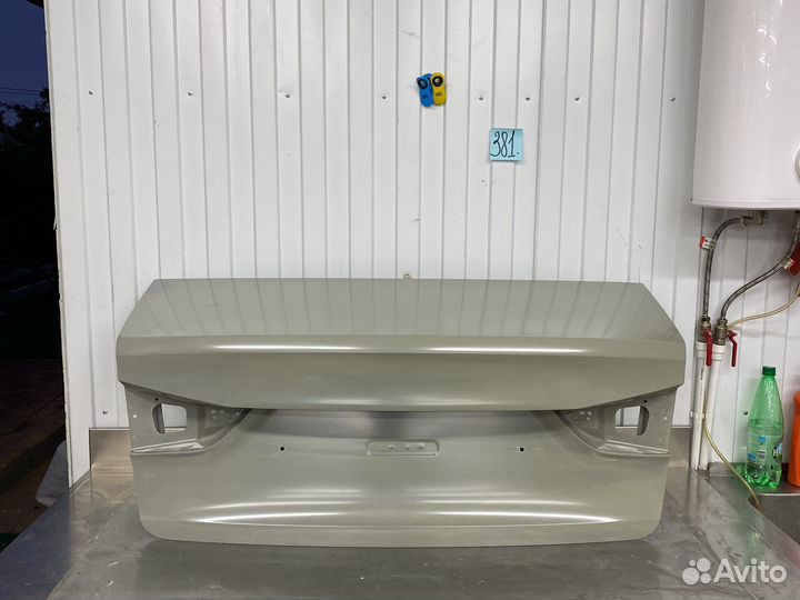 Крышка багажника LADA Vesta FL