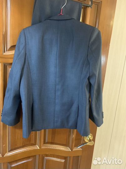 Школьный костюм