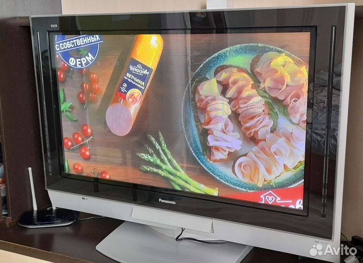 Телевизор плазма panasonic