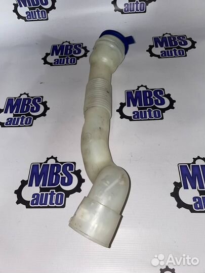 Горловина бачка омывателя переднего Mercedes-Benz