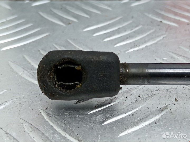 Амортизатор капота для Opel Astra H 24465295