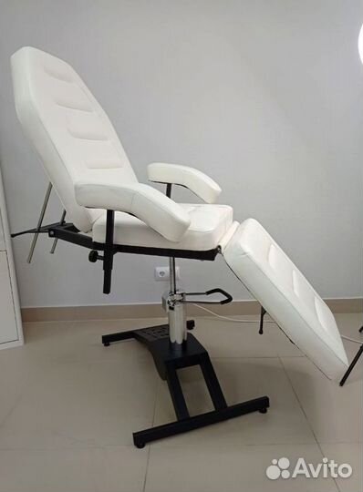Косметологическое кресло гидравлика