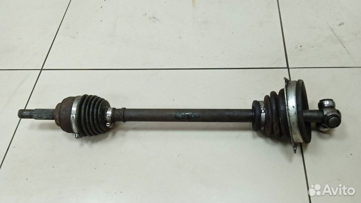 Полуось (привод) передняя левая Renault Kangoo