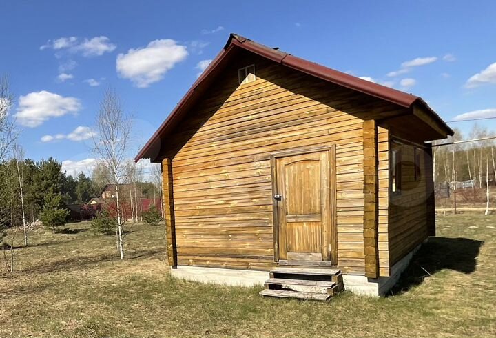 Дом 24 м² на участке 15 сот.