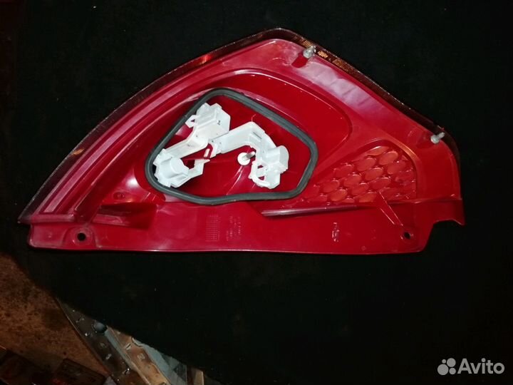 Фонарь задний Форд Фиеста мк6 (1709552)