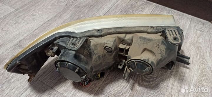 Фара nissan almera classic левая