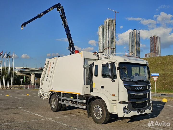 Мусоровоз 15м3 с кму на шасси JAC-200