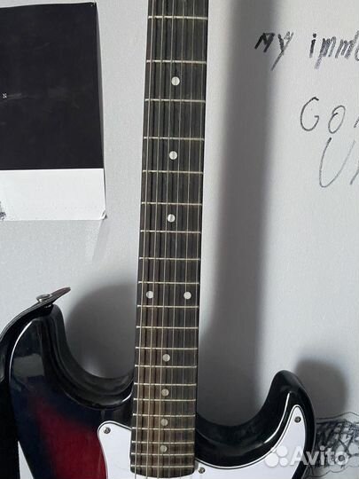 Электрогитара