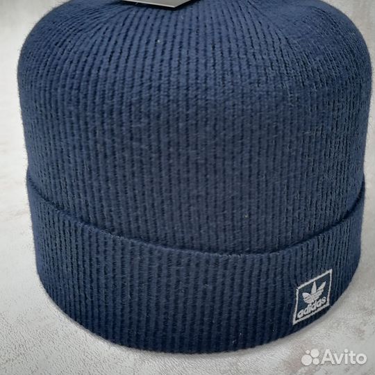 Шапка adidas