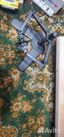 Кронштейн для монитора