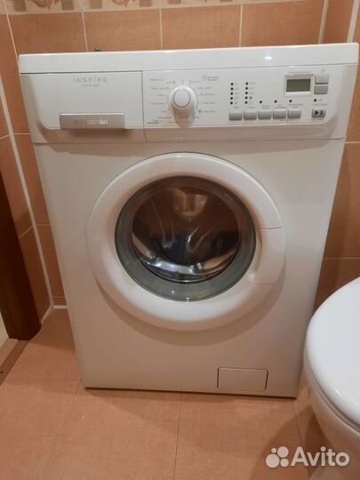 Стиральная машина б/у Electrolux. Требует ремонта