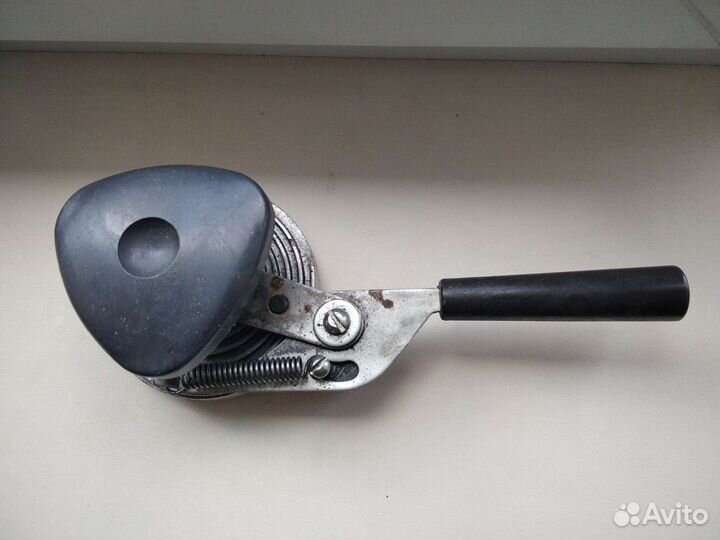 Машинка для закручивания заготовок