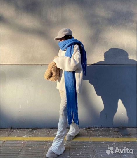 Новый яркий теплый шарф - плед