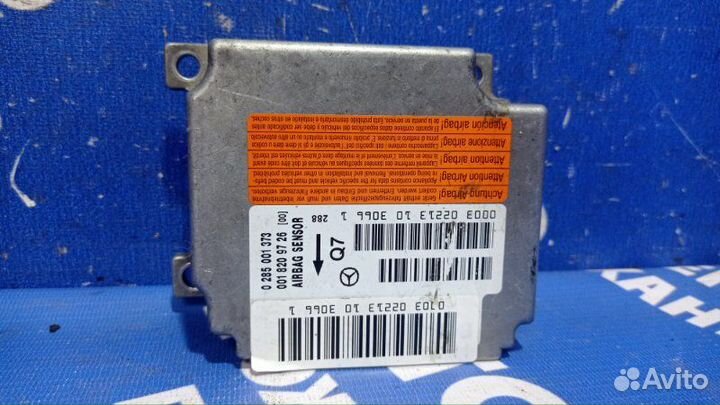 Блок управления airbag Mercedes-Benz W203 седан