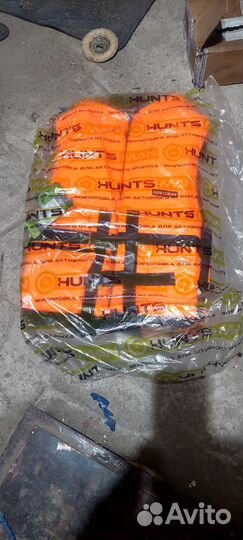 Спасательный жилет