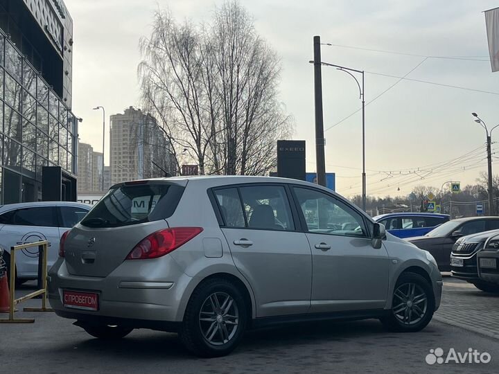 Nissan Tiida 1.6 AT, 2008, 160 000 км