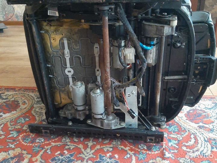 Передние сиденья BMW X5 E53 рест M57D30 2005