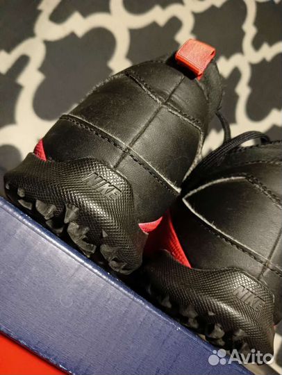 Сороконожки nike phantom