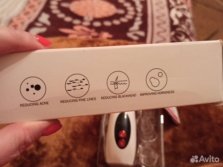 Аппарат для, удаления прыщей, акне, чёрных точек