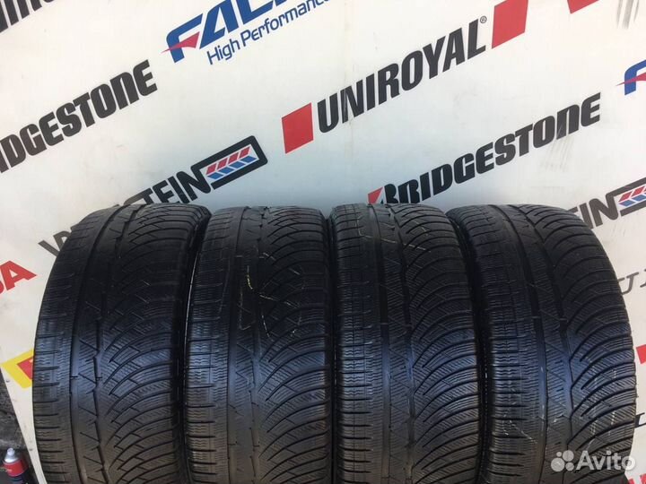 Michelin Pilot Alpin PA4 235/45 R17