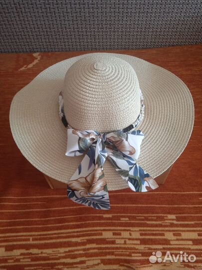 Шляпка летняя