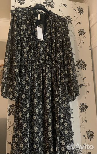 Красивое платье Манго S-M