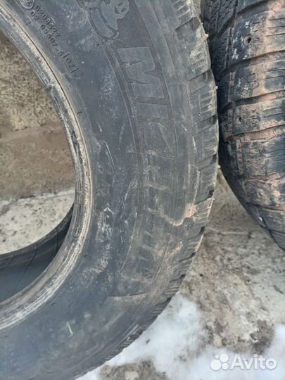 Шины бу зимние 205 75 15