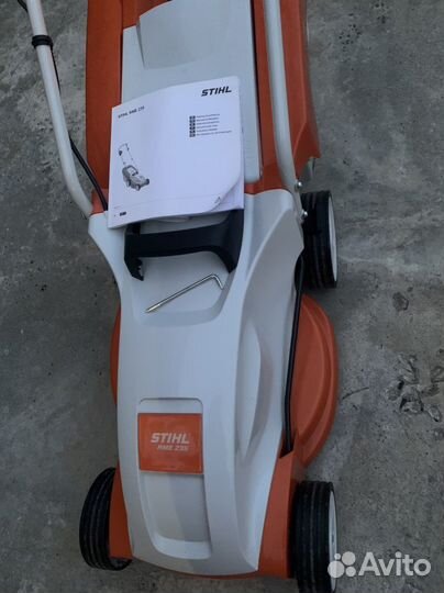 Газонокосилка электрическая новая