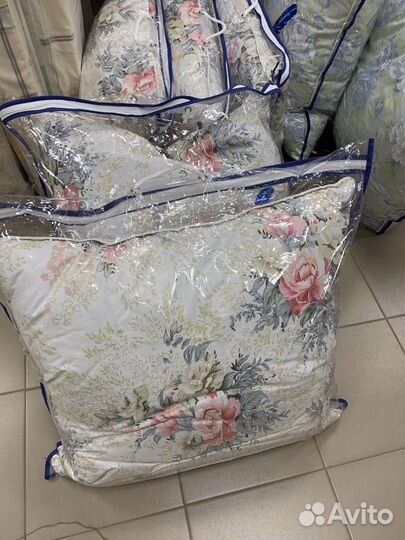 Подушка пуховая (гусиный пух) 70*70