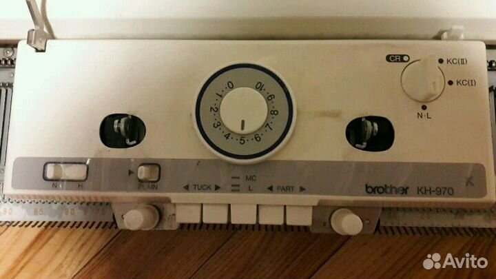 Вязальная машина Brother