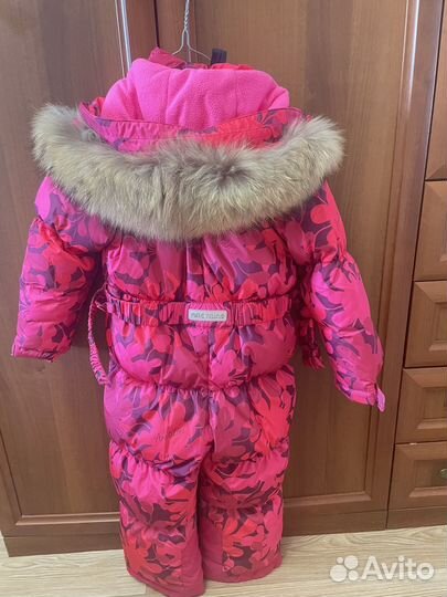 Пуховик на девочку