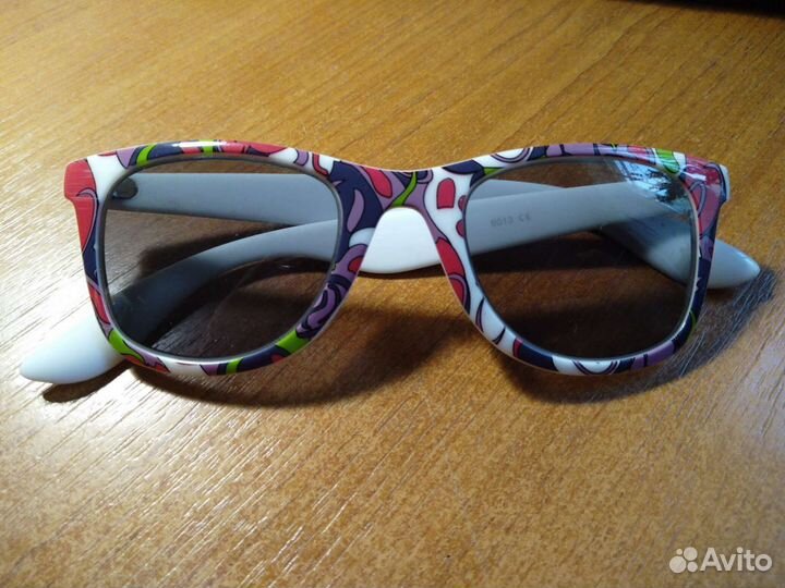 Солнцезащитные очки