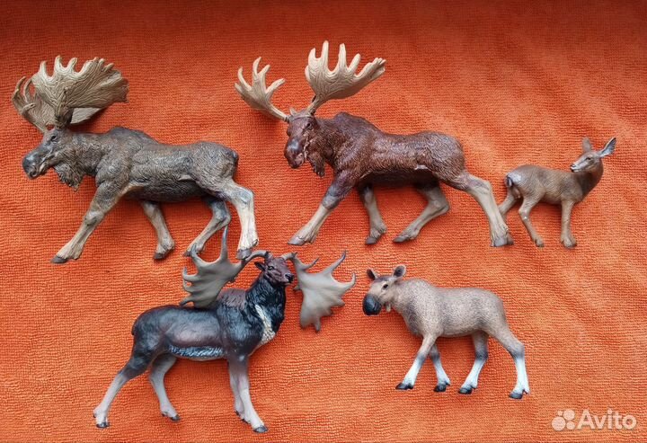 Фигурки лоси олени