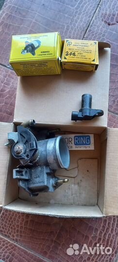 Патрубок дроссельной заслонки kalina