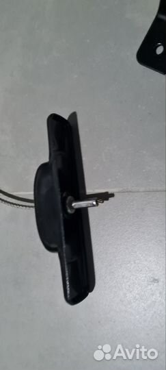 Кронштейн запасного колеса grand starex 62800H4100