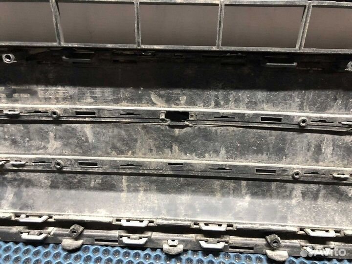 Решетка радиатора Audi Q7