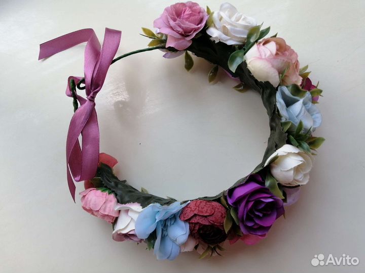 Венок на голову с цветами (цена за один)